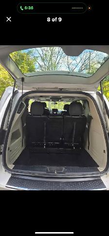 2015 Chrysler Town & Country - Photo 9