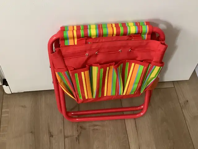 Foldable Garden Seat - Photo 2