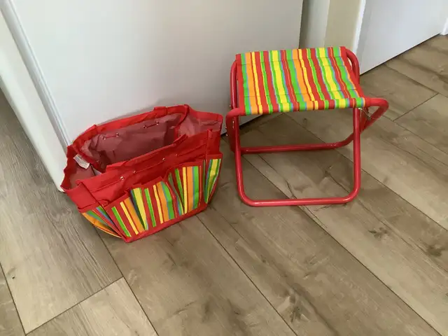 Foldable Garden Seat - Photo 3