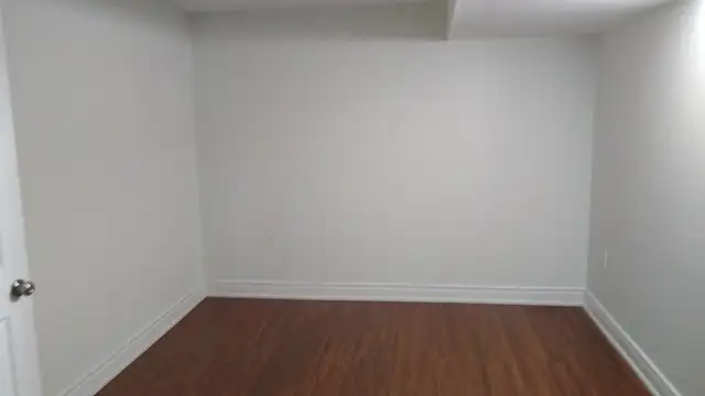 BASEMENT ONE BEDROOM APARTMENT IN BRAMPTON - Photo 8