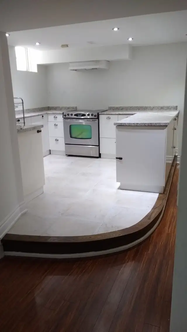 BASEMENT ONE BEDROOM APARTMENT IN BRAMPTON - Photo 10