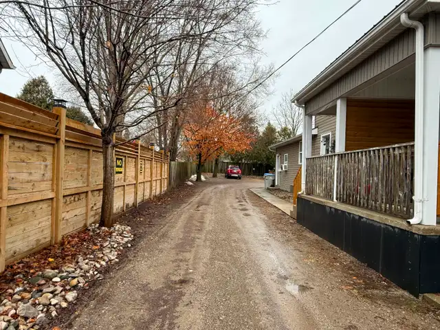 For Rent: 1 bedroom ground floor apartment unit - Photo 7