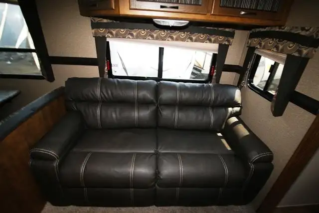 Roulotte ZINGER de Crossroad 25RB 2014 - Photo 7