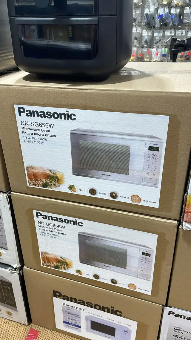 MICROWAVE OVEN PANASONIC 1.3CUFTWHITE