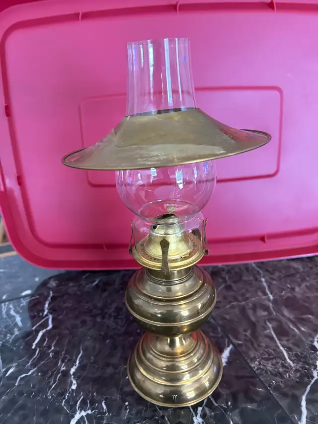 VINTAGE OIL LAMPS - Photo 3