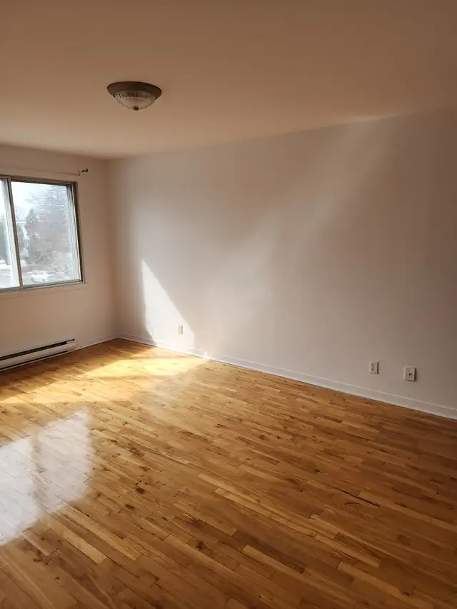 5 1/2 à lasalle fraîchement peint - Photo 19