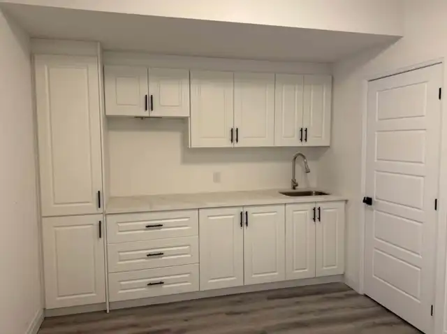 1 BED 1 BATH LUXURIOUS BASEMENT IN OAKVILLE
