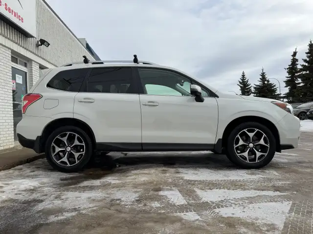 2016 Subaru Forester| Low Mileage | All Wheel Drive | - Photo 4