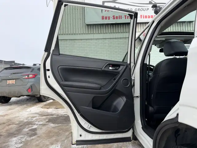 2016 Subaru Forester| Low Mileage | All Wheel Drive | - Photo 17