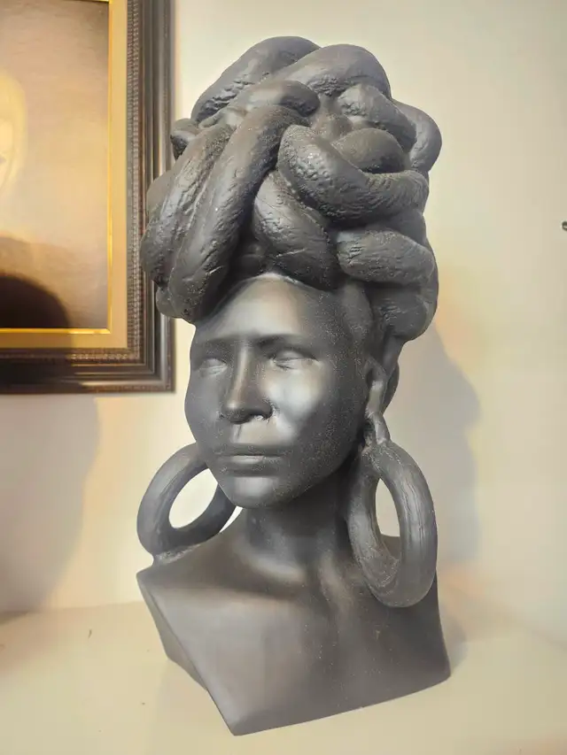 Muthoni wa Kirima Weaver Bird Black Fiber Clay Bust (Best Seller - Photo 4