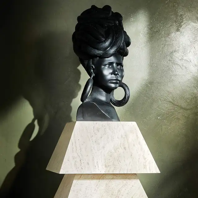 Muthoni wa Kirima Weaver Bird Black Fiber Clay Bust (Best Seller - Photo 9