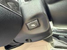 2014 Chrysler Town & Country| Power Sliding Door | Clean Car | - Photo 12