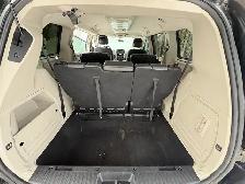 2014 Chrysler Town & Country Touring Minivan - Photo 10