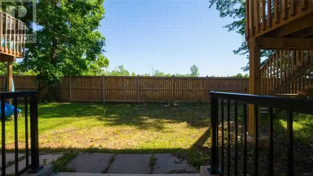 Walkout 1 Bed Basement Apartment Near FALLS, Ensuite Laundry - Photo 9