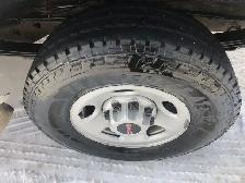 2018 GMC Savana - Photo 6