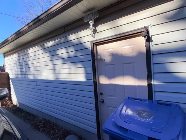 HUGE GARAGE FOR RENT - Photo 3