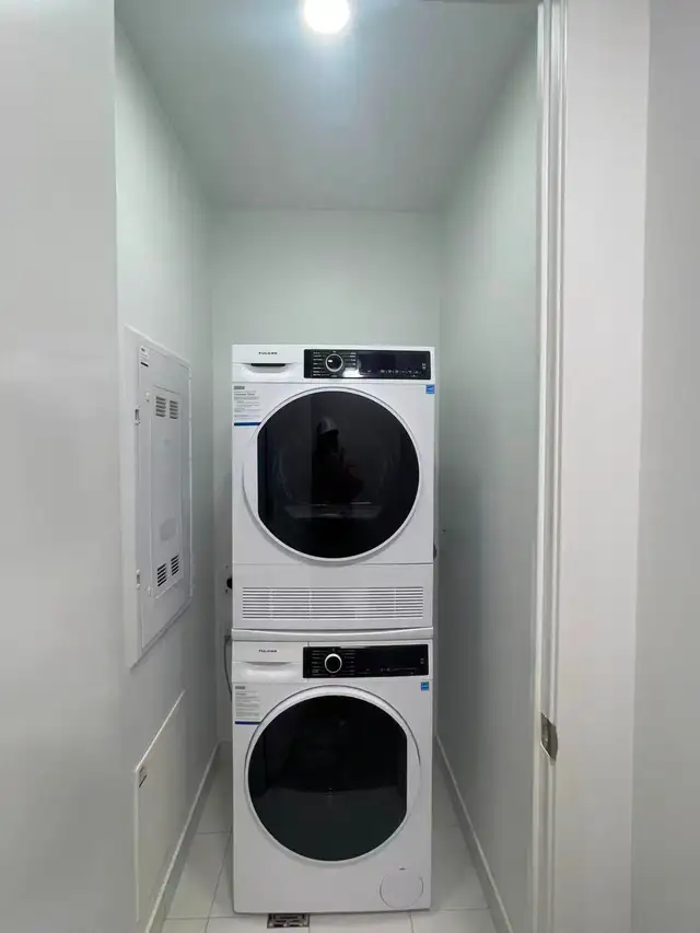 New condo 2 bedroom 2bathroom near Union Station rent by owner - Photo 9