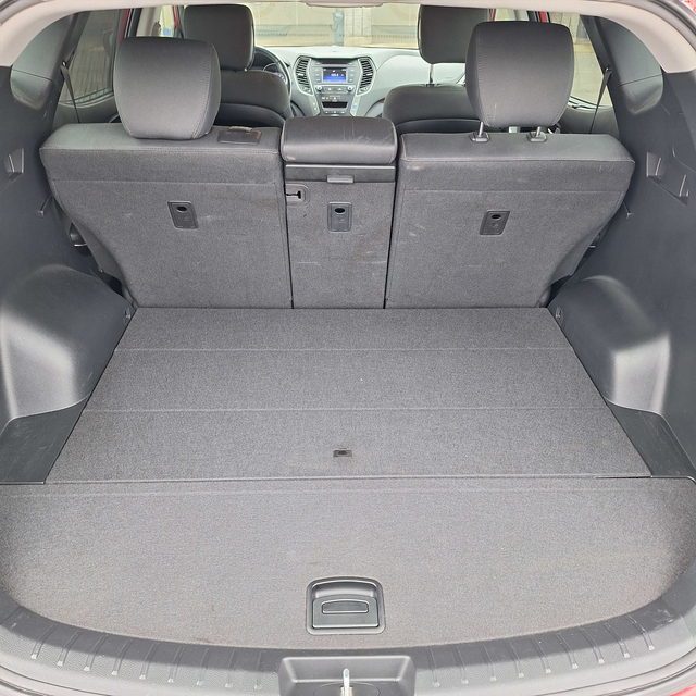 2017 Hyundai Santa Fe Sport Premium  2.4l 4cyl, 23 service recor - Photo 20