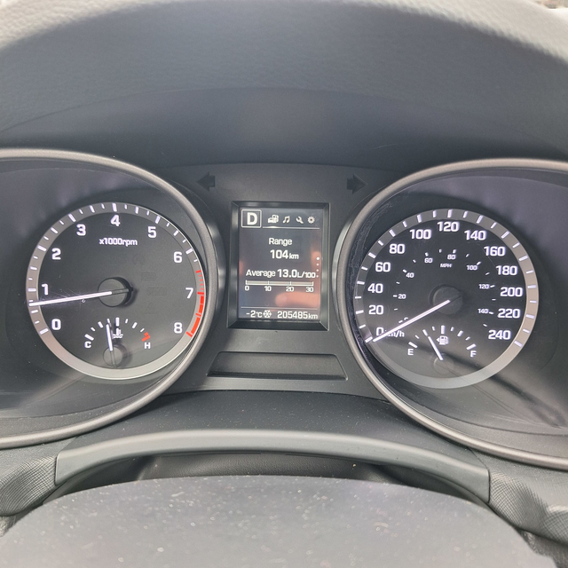 2017 Hyundai Santa Fe Sport Premium  2.4l 4cyl, 23 service recor - Photo 26