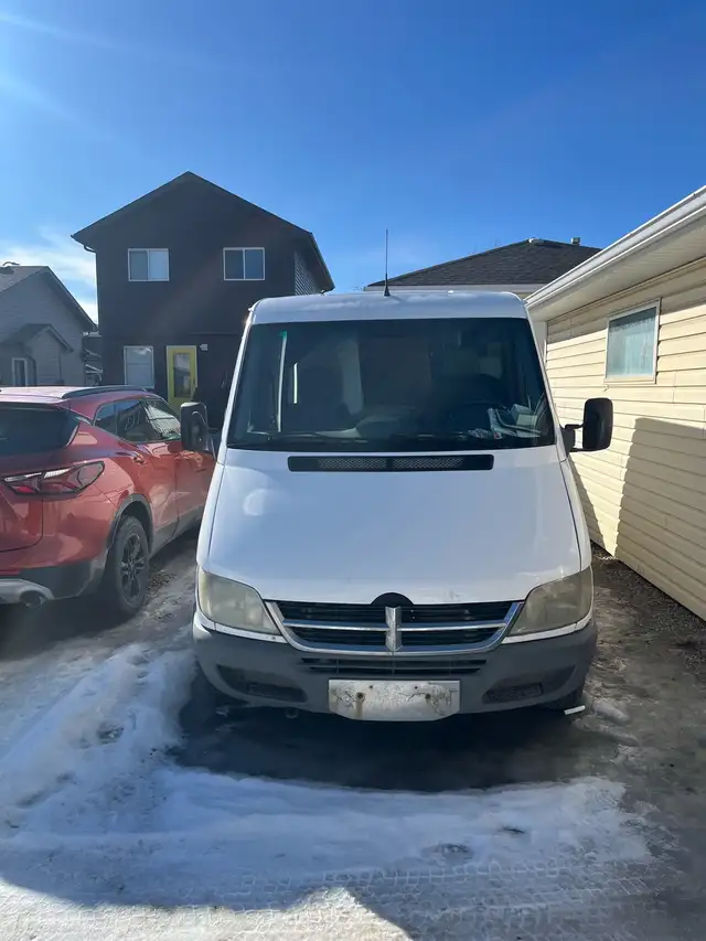 2001 Dodge Sprinter - Photo 2