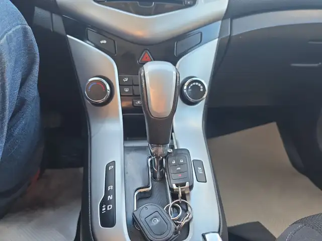 2015 Chevrolet Cruze Low km Backup ca - Photo 18