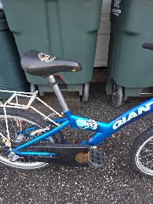 Giant Fixx Kids Single Speed Bicycle - Photo 9