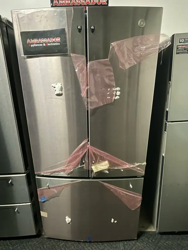 NEW 33" GE Interior Water & Ice Dispenser Fridge Stainless Steel - Photo 2