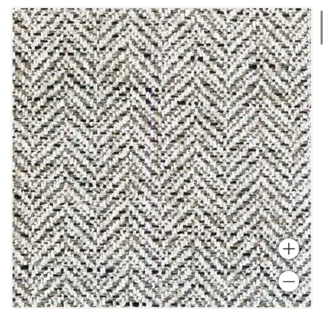 Oversized chevron patterned sofa grey or white - Photo 2