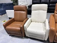 Palliser power recliner in tan or ivory