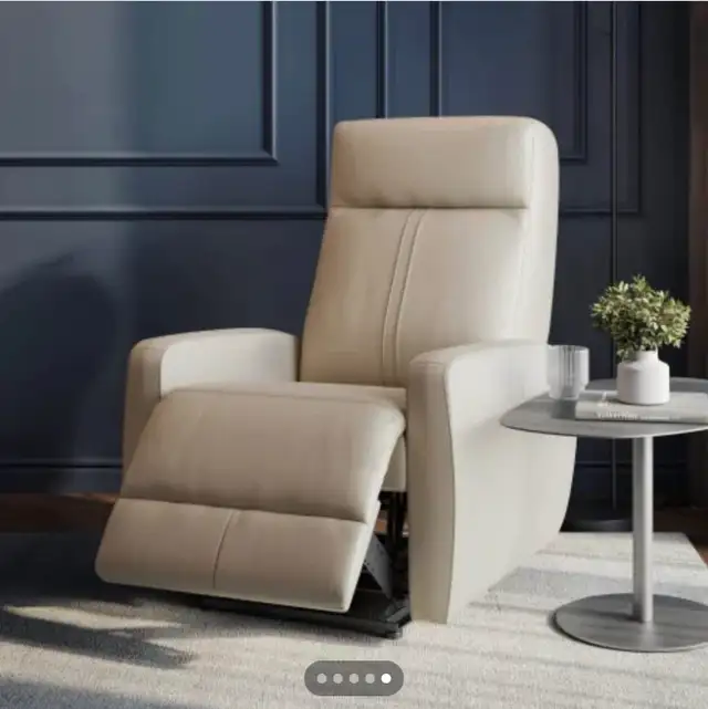 Palliser power recliner in tan or ivory - Photo 3