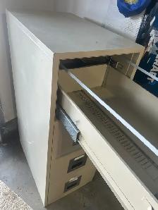 GUARDEX FIREPROOF SAFE- VERTICAL FILE UL RATED 1 HOUR $200OBO - Photo 3