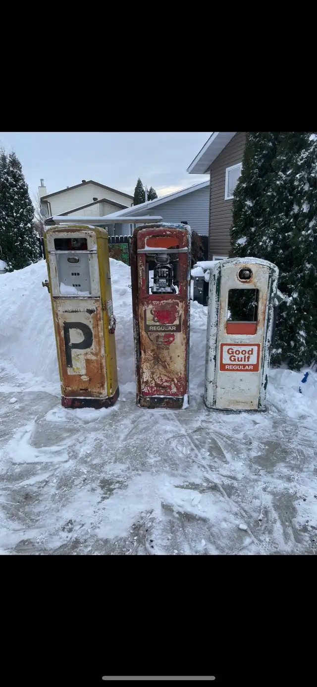 WANTED: Gas pumps