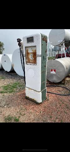 WANTED: Gas pumps - Photo 2