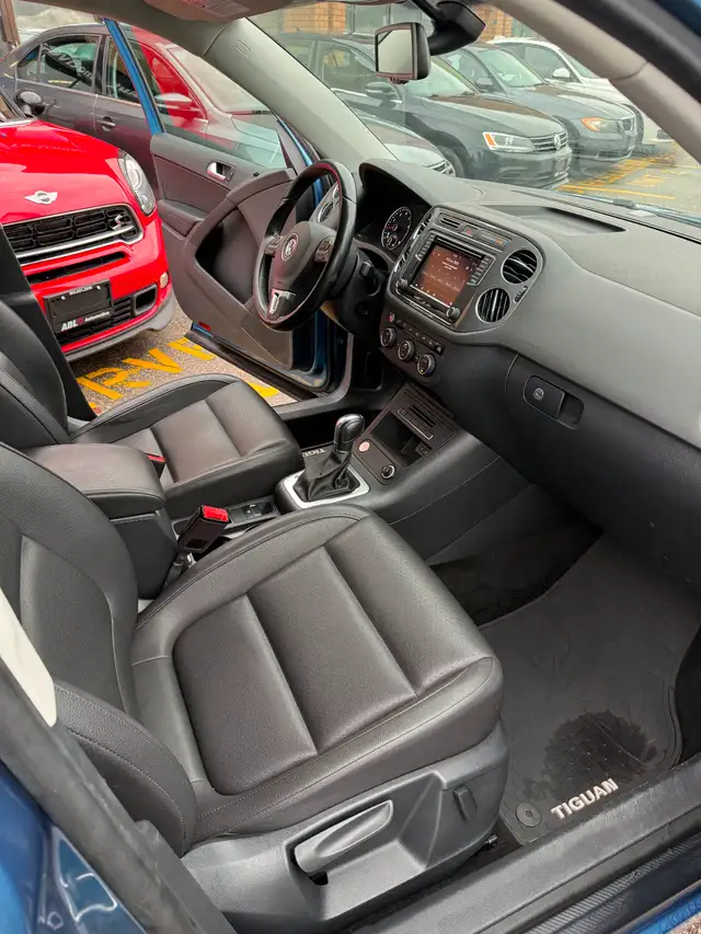 2017 VW Tiguan 4MotionWolfsburg Ed - Photo 13
