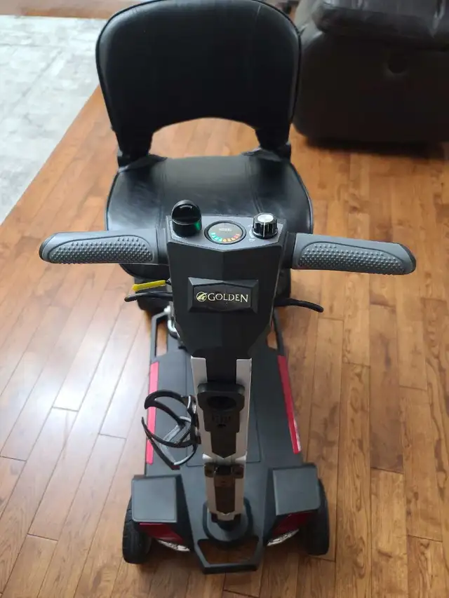 Folding travel scooter - Photo 4