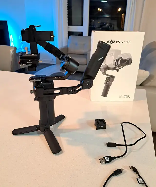 DJI RS3 Mini stabilisateur (gimbal)