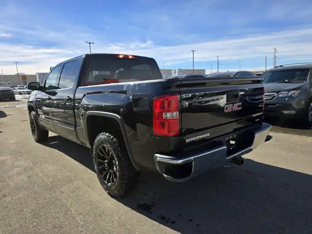 2016 GMC Sierra 1500 SLE  4WD :No Accident ReportWell Maintaine - Photo 4