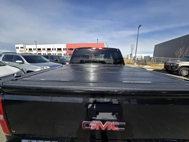 2016 GMC Sierra 1500 SLE  4WD :No Accident ReportWell Maintaine - Photo 15