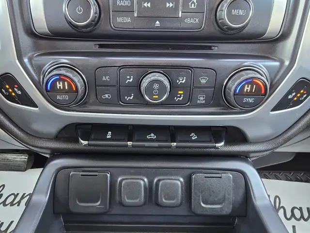 2016 GMC Sierra 1500 SLE  4WD :No Accident ReportWell Maintaine - Photo 19