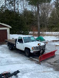 1992 Chevy 2500 - Photo 2