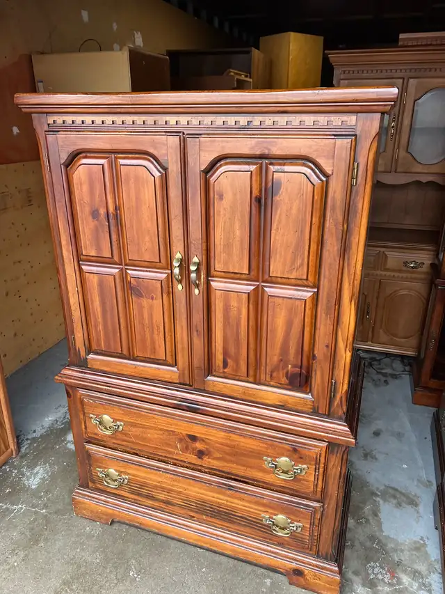 Free delivery used solid wood Wooden Armoire with Drawers - Photo 5