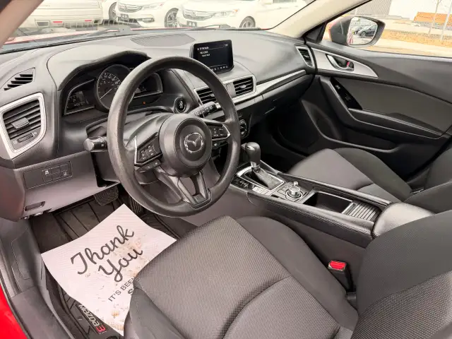 2018 Mazda Mazda3 Sport SkyActiv : Low Mileage - Photo 7
