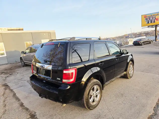 2010 Ford Escape  Limited Navigation Leather Heated Seats - Photo 4