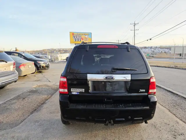 2010 Ford Escape  Limited Navigation Leather Heated Seats - Photo 5