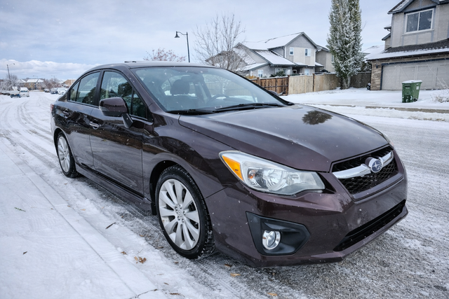 2012 Subaru Impreza 2.0 liter AWD looks like Civic Corolla Jetta - Photo 3