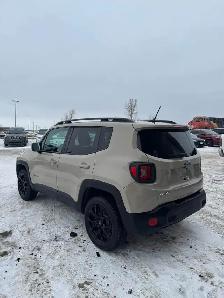 2015 Jeep Renegade North - Photo 4