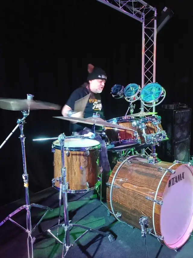 PRO EXPERIENCED DRUMMER FOR SERIOUS HARD ROCK METAL COVER BAND! - Photo 5