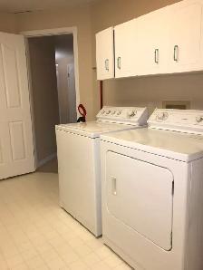 Sherwood Park Lakeside walkout basement suite - Photo 10