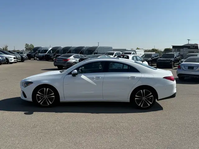 2025 Mercedes-Benz CLA CLA250 4MATIC 4DR Coupe NAVI/B.CAM/LEATHE - Photo 4