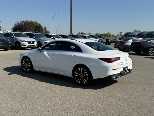 2025 Mercedes-Benz CLA CLA250 4MATIC 4DR Coupe NAVI/B.CAM/LEATHE - Photo 5